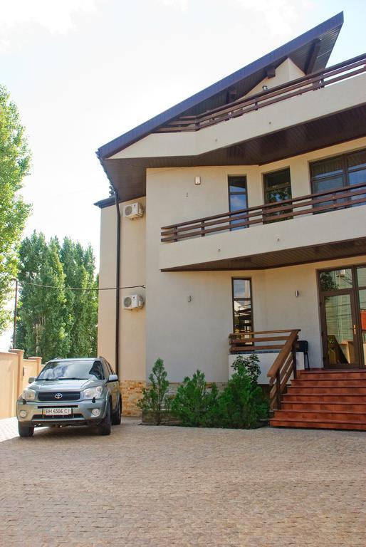 Villa Albizia Oděsa Exteriér fotografie