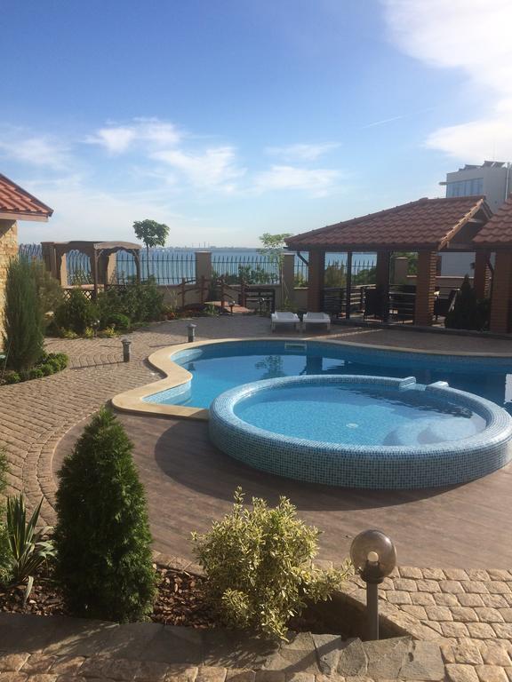 Villa Albizia Oděsa Exteriér fotografie
