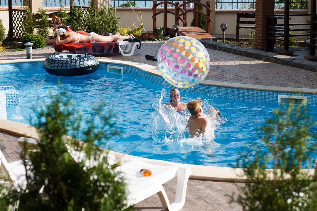 Villa Albizia Oděsa Exteriér fotografie
