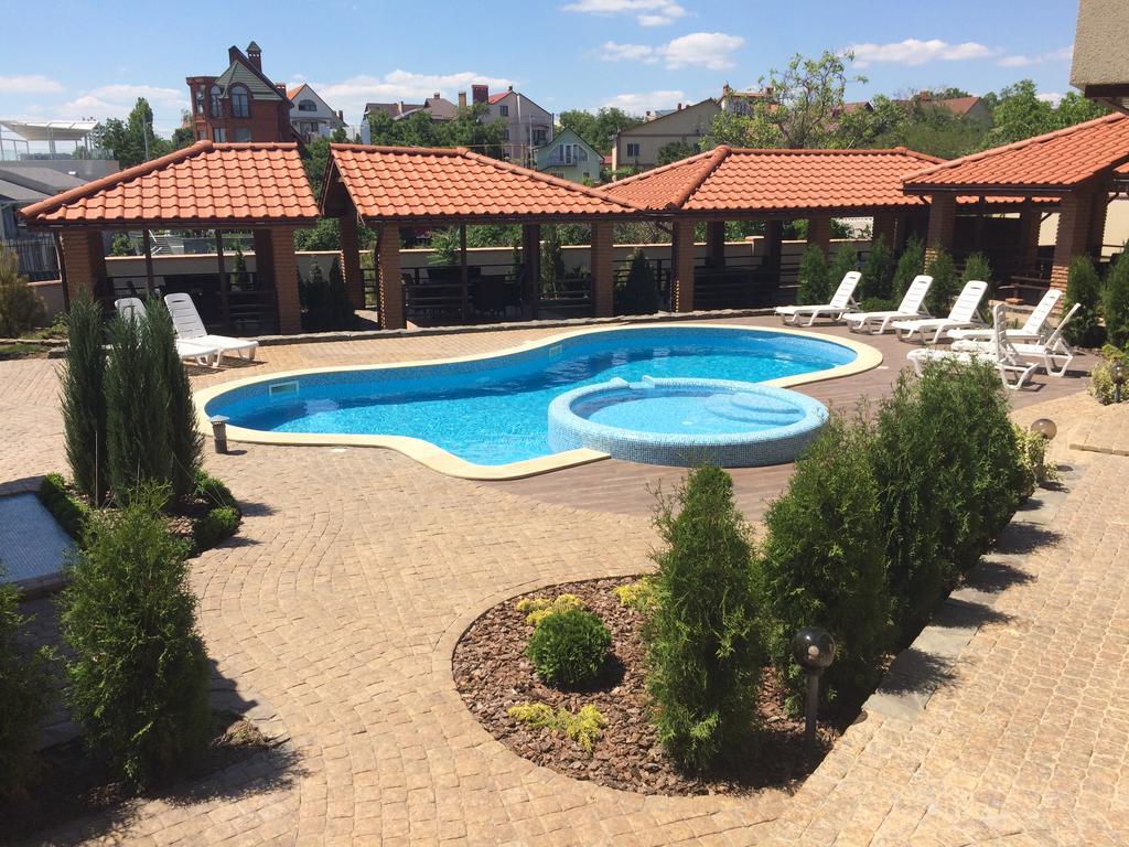 Villa Albizia Oděsa Exteriér fotografie